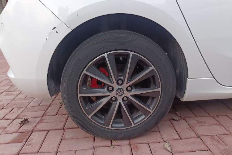 Used Buick Verano 2016 Hatchback GS 20T Dual-Clutch Passionate Sporty Model
