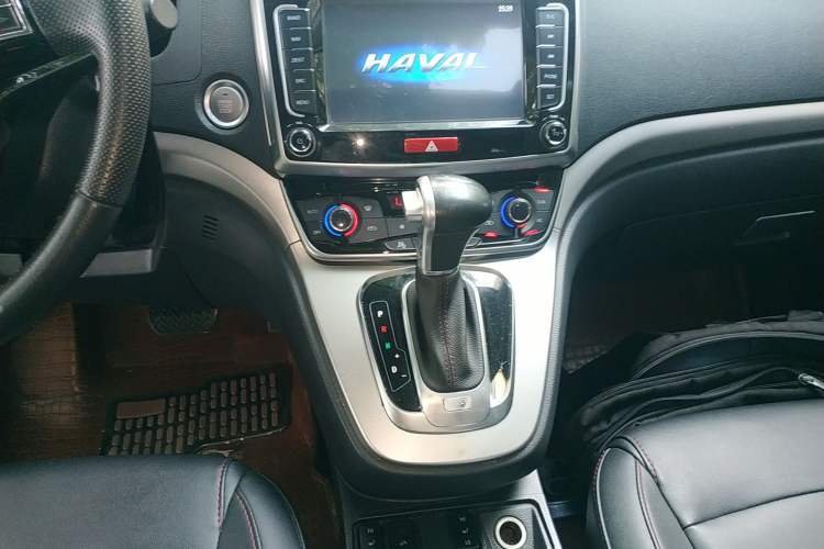 Used Haval H6 2017 Restyled Red-Label Sport Version 1.5T Automatic Two-Wheel Drive Luxury Trim
