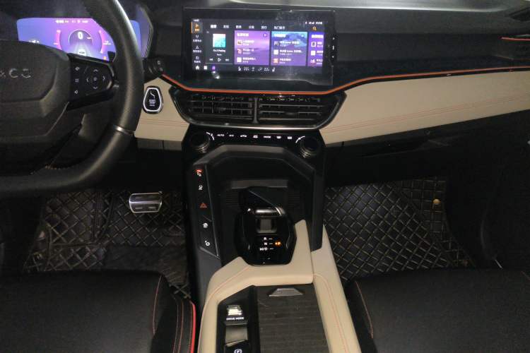 Used Lynk & Co 06 2020 1.5T YAO Halo