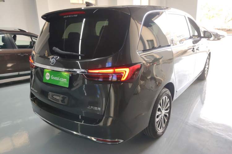 Used Buick GL8 2021 Land Cruiser Executive Class 652T Luxury Model
