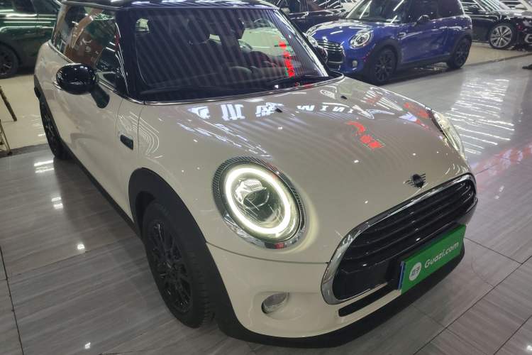 Used  MINI 2018 1.5T COOPER Classic Edition
