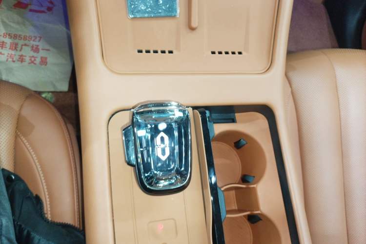 Used Hima AITO M7 2024 1.5T Rear-Drive Plus Version 5 Seats
