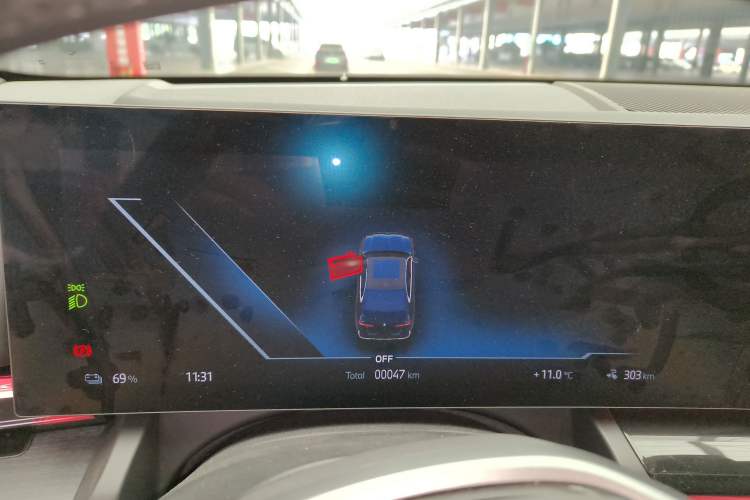 Used BMW i5 2024 eDrive 35L Prestige Luxury Package
