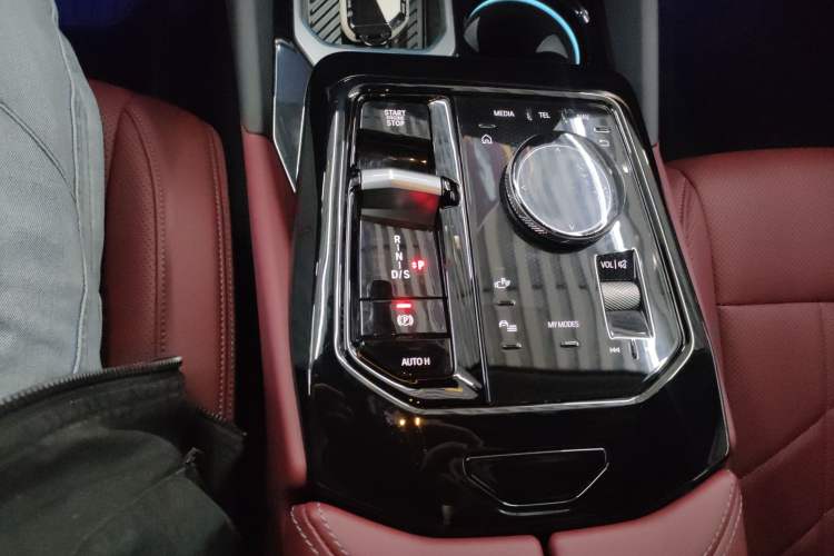 Used BMW 5 Series 2025 530Li Leading Model M Sport Package