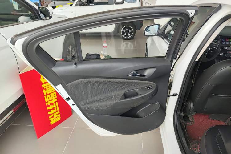 Used Chevrolet Cruze 2016 1.5L Automatic Luxury Edition
