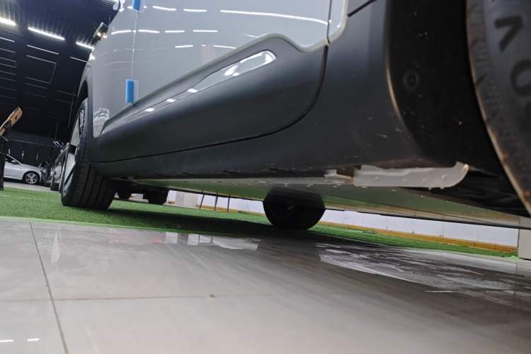 Used  #5 2024 Long-Range Journey Luxury Edition