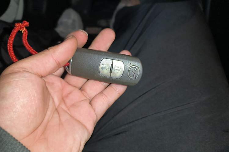 Used Mazda CX-5 2015 2.0L Automatic Two-Wheel Drive Urban Version