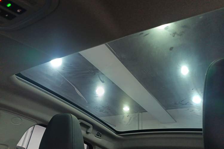 Used Wey VV5 2021 1.5T Two-Wheel Drive Smart Pioneer
