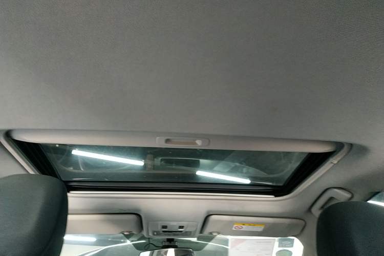 Used Toyota RAV4 2018 2.0L CVT Two-Wheel Drive Fashion X Edition