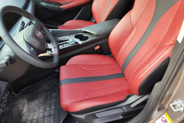 Used Changan Eado 2021 PLUS Blue Whale NE 1.4T GDI DCT Prestige Model