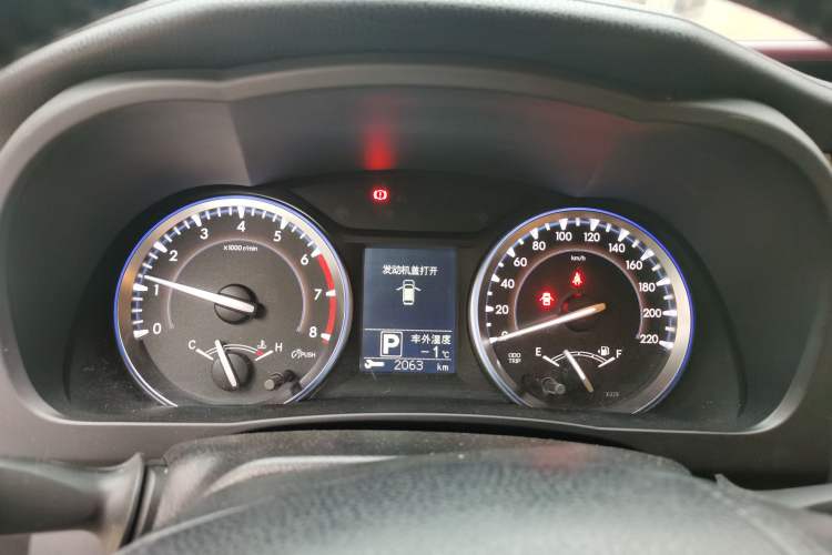 Used Toyota Highlander 2017 2.0T Four-Wheel Drive Luxury Navigation Version 7 Seats
