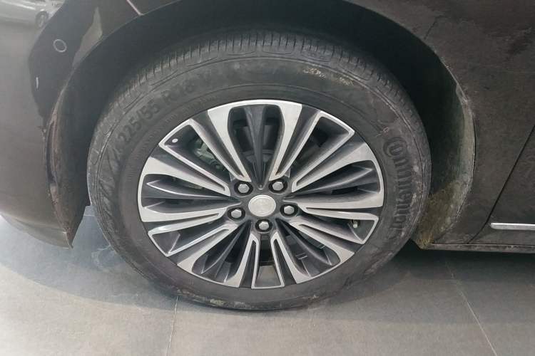 Used Buick GL8 2020 ES Land Cruiser 653T Luxury Model