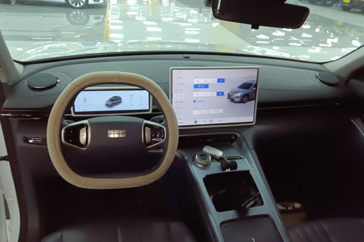 Used  E5 2026 Model 530km Launch Edition