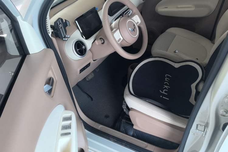 TDK.VehicleDetails.img