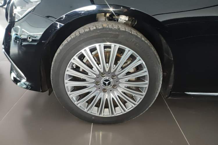 Used Mercedes-Benz E-Class 2023 E 300 L Stylish Model
