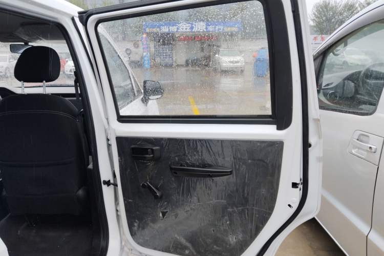 Used Wuling Hongguang PLUS 2020 1.5L Manual Standard Edition 7-Seater