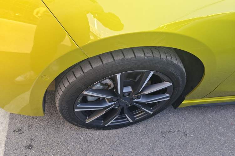 Used Lynk & Co 03 2021 03+ 2.0TD Automatic Wind-Chasing Edition