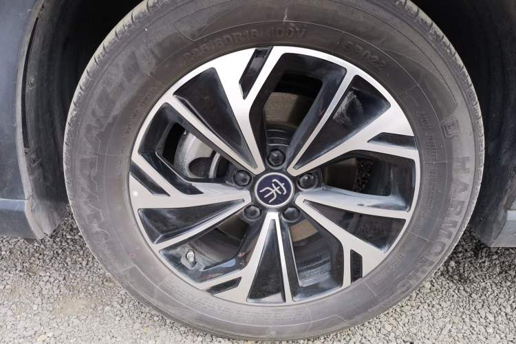 Used BYD Song Pro New Energy 2025 Second-Generation DM-i 75KM Leading Edition
