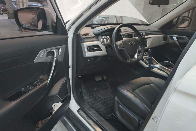 Used Geely Auto Emgrand X7 Sport 2016 1.8TD Automatic Smart Connectivity Version
