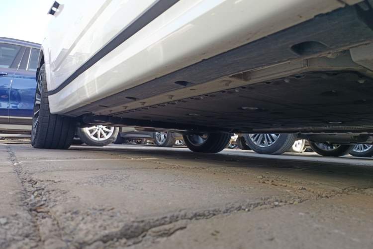 Used Lynk & Co 09 EM-P 2023 2.0TD EM-P Long-Range Version PM 7-Seater
