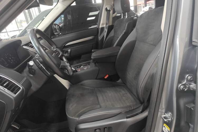 Used Land Rover Discovery 2021 360 PS R-Dynamic S