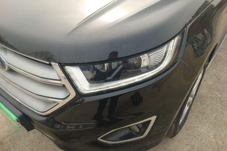 Used Ford Edge 2018 EcoBoost 245 Two-Wheel-Drive Titanium 7-Seater China V Standard
