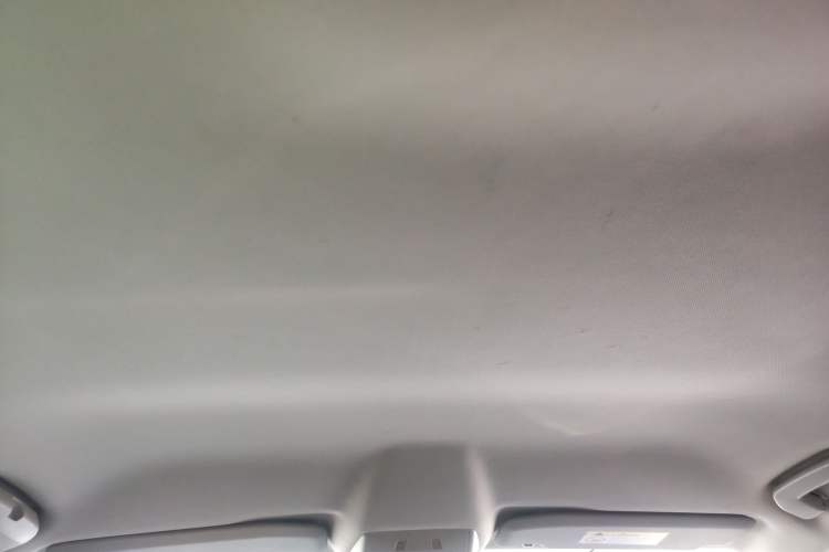 Used  5LS 2014 1.8L automatic Comfort version VTi140
