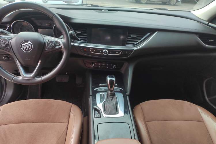 Used Buick Regal 2019 20T Elite Version China VI Standard
