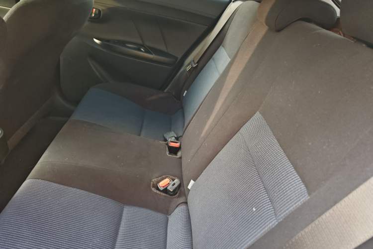 Used Toyota YARiS L 2019 1.5E CVT Dynamic Edition China VI compliant
