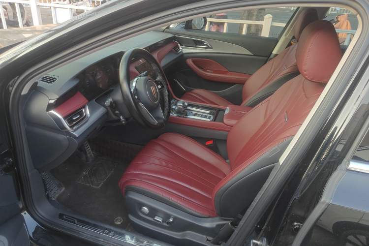 Used Hongqi H5 2024 2.0T Automatic Smart Connect Flagship Edition
