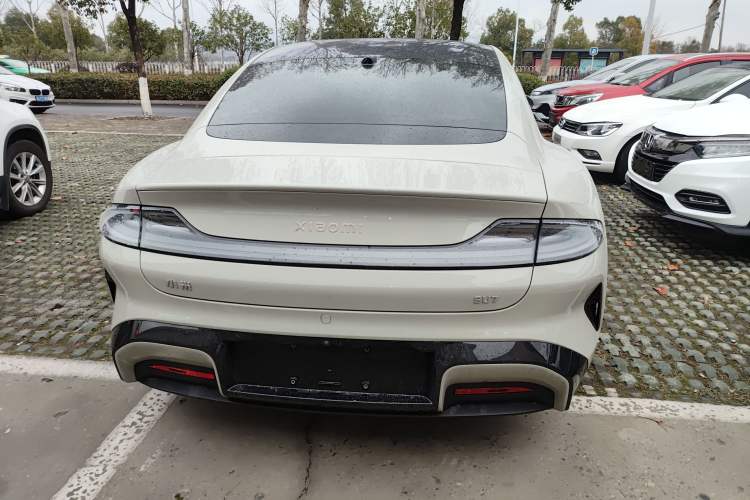 Used Xiaomi Auto SU7 2024 Rear-Drive Long-Range Intelligent Driving Version
