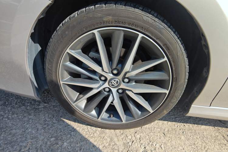 Used Toyota Camry 2021 2.5G Luxury Edition
