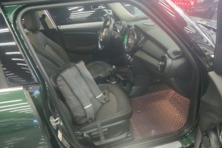 Used  MINI 2018 1.5T ONE Five-Door Edition
