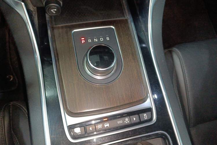 Used Jaguar XFL 2018 XFL 2.0T 200PS Elite Edition
