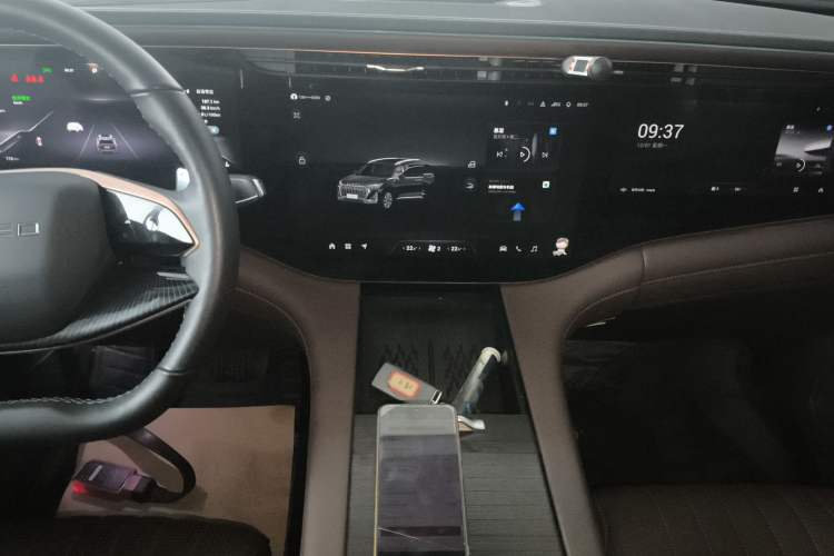 Used  Lanyue 2023 400T Four-Wheel Drive Star Prestige Edition 6 Seats