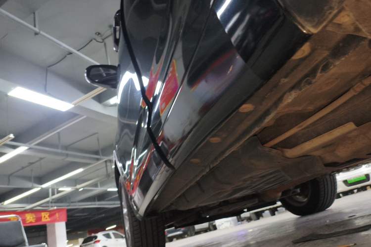 Used Toyota Highlander 2018 2.0T Four-Wheel Drive Prestige Version 7 Seats China V Emission Standard
