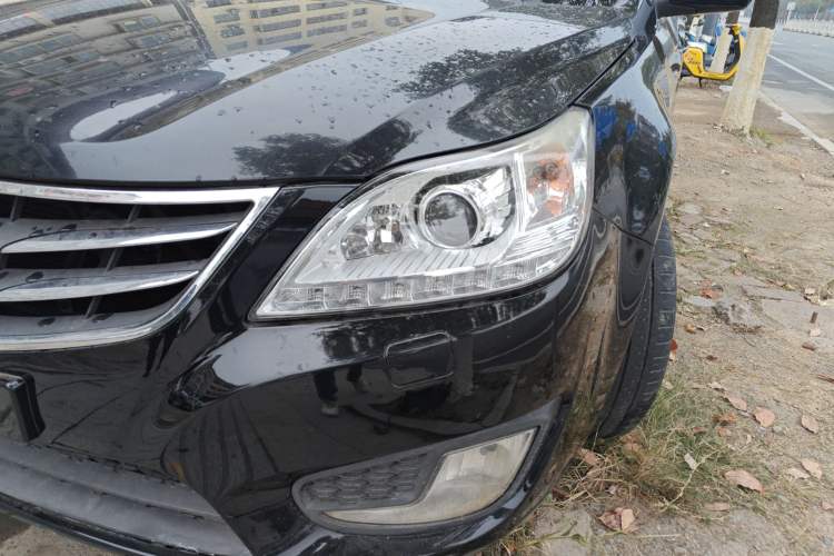 Used Haima M8 2017 1.8T Automatic Model
