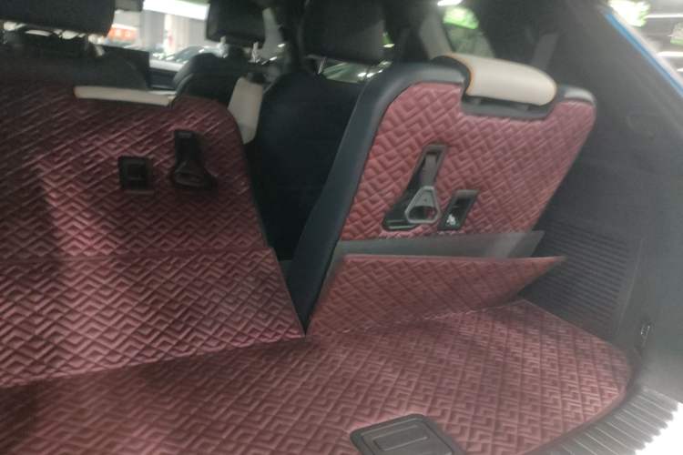 Used BYD Tang New Energy 2022 EV 635 km All-Wheel-Drive Flagship Model
