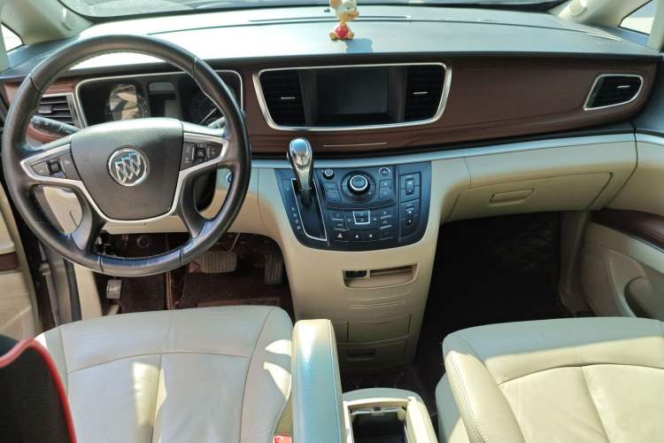 Used Buick GL8 2017 25S Luxury Version China V Standard
