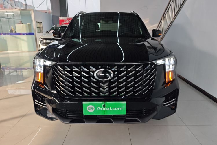 Used GAC Trumpchi GS8 2024 Linghang Series 2.0 TGDI Two-Wheel Drive Luxury Smart Connectivity Version
