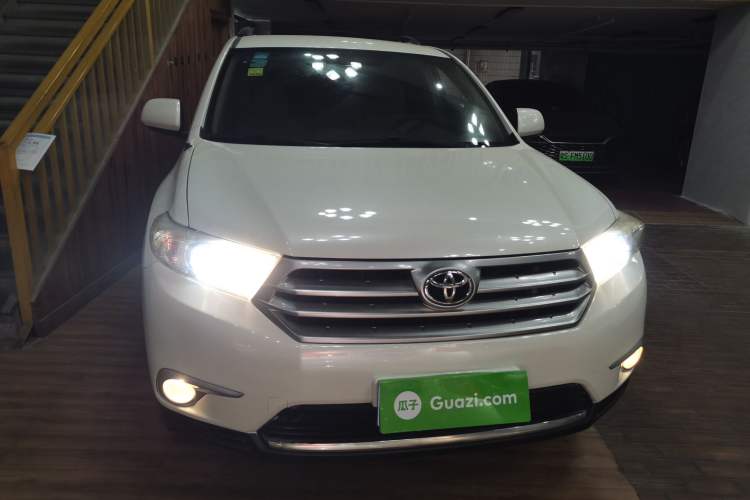 Used Toyota Highlander 2012 2.7L Two-Wheel Drive 7-Seater Elite Edition
