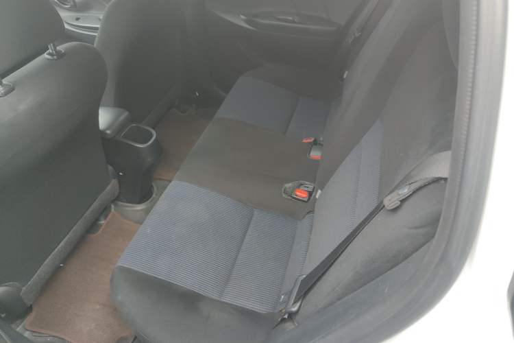 Used Toyota YARiS L Zhi Xian 2016 Revised 1.5E CVT Charming Edition