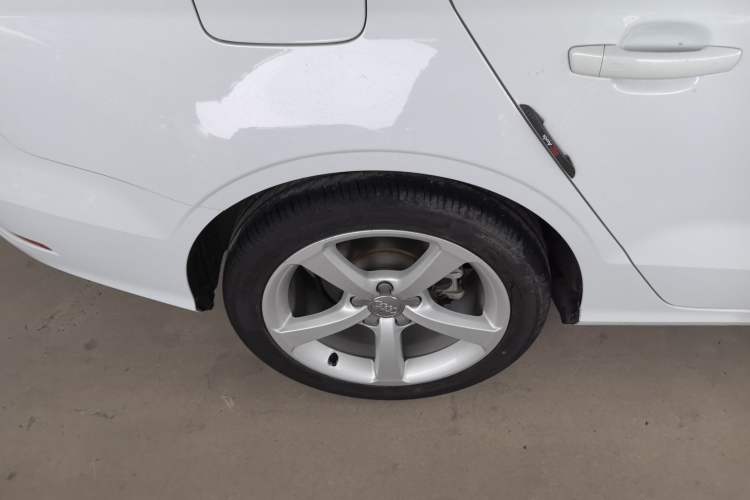 Used Audi A3 2014 Limousine 35 TFSI Automatic Comfort Model