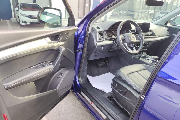 Used Audi Q5L 2020 Updated 40 TFSI Prestige Fashion Edition
