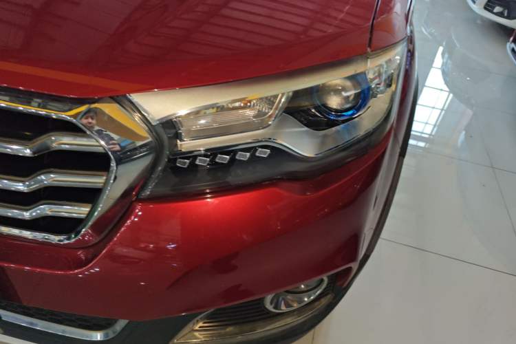 Used Haval H1 2016 Blue Label 1.5L AMT Luxury Model