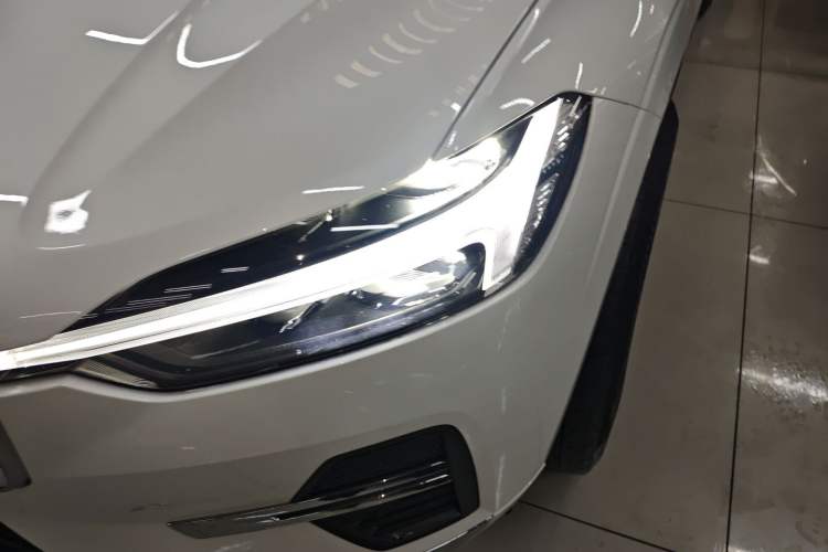 Used Volvo XC60 2022 B5 4x4 Smart Luxury Edition