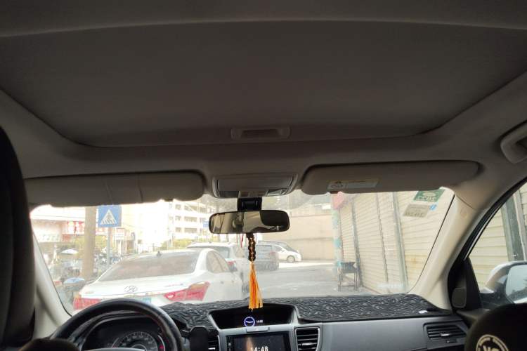 Used Honda CR-V 2015 2.4L two-wheel drive luxury version
