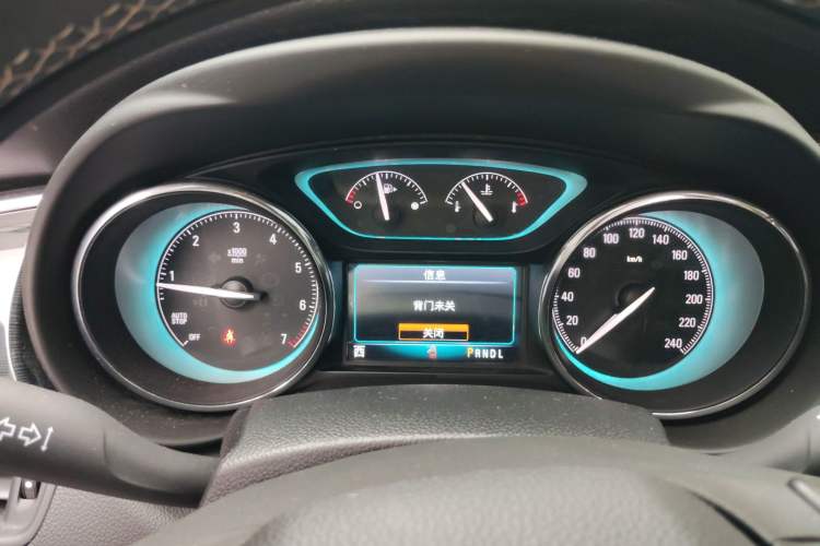 Used Buick Envision 2017 28T Four-Wheel Drive Elite Model
