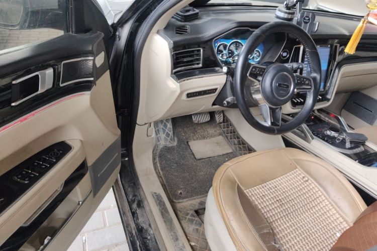 Used Zotye T700 2017 1.8T Dual-Clutch Prestige Model
