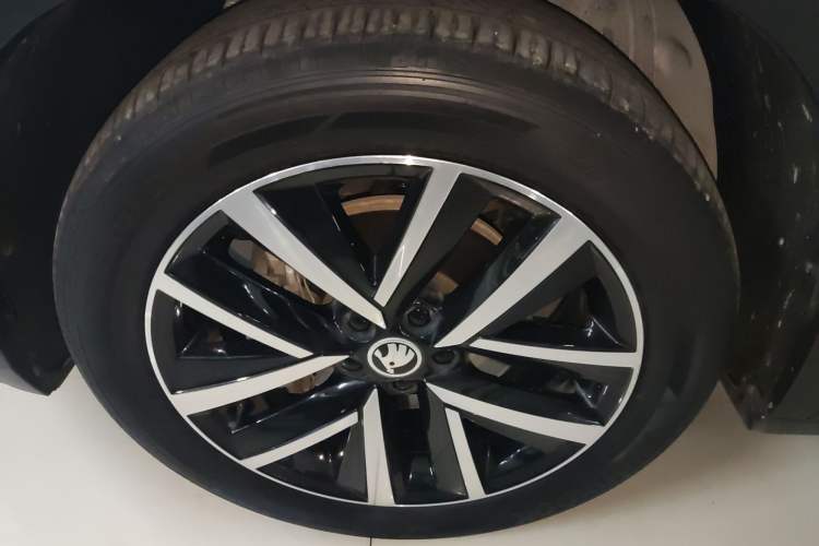 Used Skoda Kamiq 2023 1.5L Automatic Comfort Edition